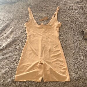 SKIMS Bodysuit
